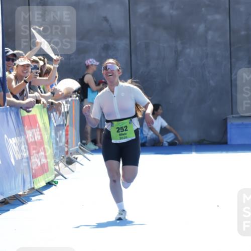 09.08.2026 - GEWOBA Citytriathlon Bremen Yannick Fuchs http://msf.ph/oto/9939490 09.08.2026 15:32:31 Ziel 368 meine-sportfotos.de