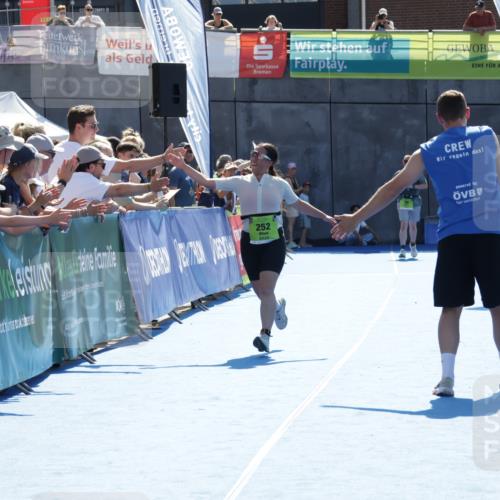 09.08.2026 - GEWOBA Citytriathlon Bremen Yannick Fuchs http://msf.ph/oto/9939499 09.08.2026 15:32:32 Ziel 252, 368 meine-sportfotos.de