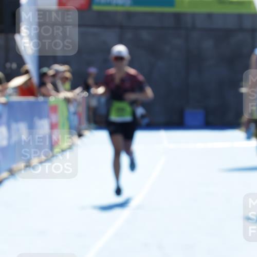 09.08.2026 - GEWOBA Citytriathlon Bremen Yannick Fuchs http://msf.ph/oto/9939556 09.08.2026 15:32:57 Ziel 269 meine-sportfotos.de