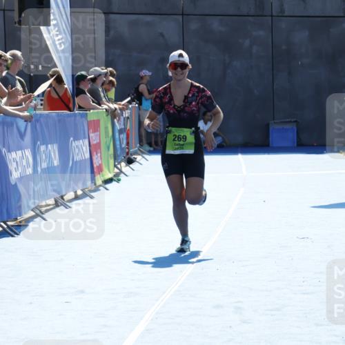 09.08.2026 - GEWOBA Citytriathlon Bremen Yannick Fuchs http://msf.ph/oto/9939558 09.08.2026 15:32:57 Ziel 269 meine-sportfotos.de