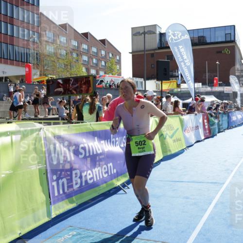 09.08.2026 - GEWOBA Citytriathlon Bremen Yannick Fuchs http://msf.ph/oto/9939625 09.08.2026 15:33:22 Ziel 502, 514 meine-sportfotos.de