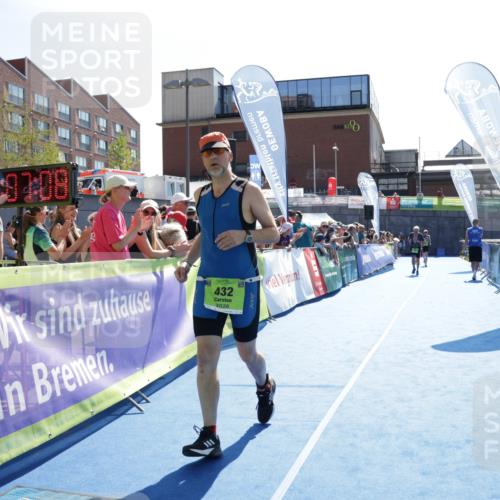 09.08.2026 - GEWOBA Citytriathlon Bremen Yannick Fuchs http://msf.ph/oto/9939677 09.08.2026 15:33:31 Ziel 432, 514 meine-sportfotos.de