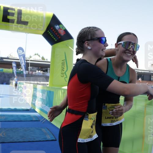 09.08.2026 - GEWOBA Citytriathlon Bremen Yannick Fuchs http://msf.ph/oto/9939684 09.08.2026 11:51:32 Ziel 435 meine-sportfotos.de