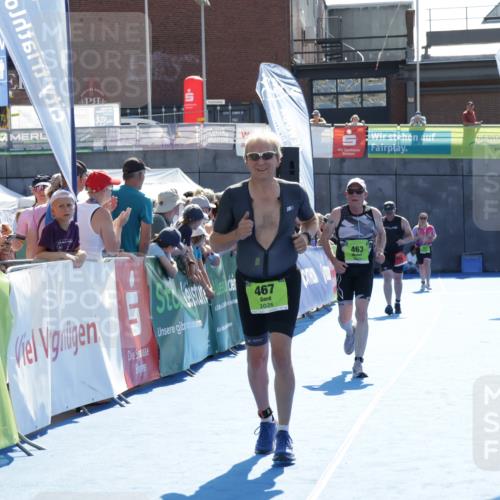 09.08.2026 - GEWOBA Citytriathlon Bremen Yannick Fuchs http://msf.ph/oto/9939702 09.08.2026 15:33:37 Ziel 463, 467 meine-sportfotos.de