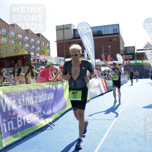 09.08.2026 - GEWOBA Citytriathlon Bremen Yannick Fuchs http://msf.ph/oto/9939715 09.08.2026 15:33:39 Ziel 463, 467 meine-sportfotos.de