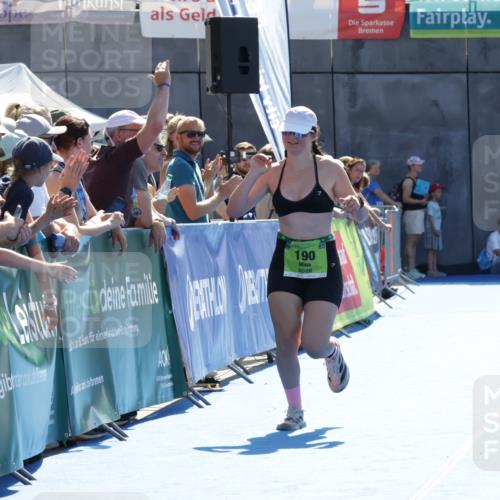 09.08.2026 - GEWOBA Citytriathlon Bremen Yannick Fuchs http://msf.ph/oto/9939779 09.08.2026 15:33:57 Ziel 190 meine-sportfotos.de