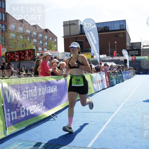 09.08.2026 - GEWOBA Citytriathlon Bremen Yannick Fuchs http://msf.ph/oto/9939801 09.08.2026 15:34:00 Ziel 190 meine-sportfotos.de