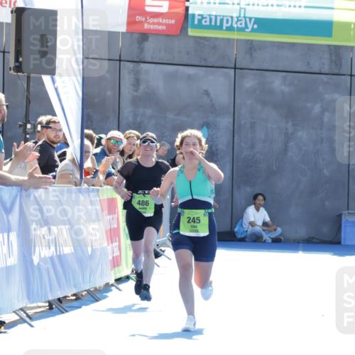 09.08.2026 - GEWOBA Citytriathlon Bremen Yannick Fuchs http://msf.ph/oto/9939823 09.08.2026 15:34:20 Ziel  meine-sportfotos.de