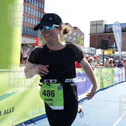 09.08.2026 - GEWOBA Citytriathlon Bremen Yannick Fuchs http://msf.ph/oto/9939858 09.08.2026 15:34:26 Ziel 245, 486 meine-sportfotos.de