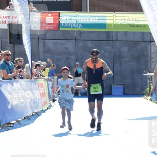 09.08.2026 - GEWOBA Citytriathlon Bremen Yannick Fuchs http://msf.ph/oto/9939911 09.08.2026 15:34:54 Ziel  meine-sportfotos.de