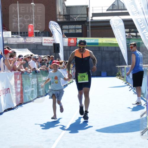 09.08.2026 - GEWOBA Citytriathlon Bremen Yannick Fuchs http://msf.ph/oto/9939923 09.08.2026 15:34:58 Ziel 379 meine-sportfotos.de