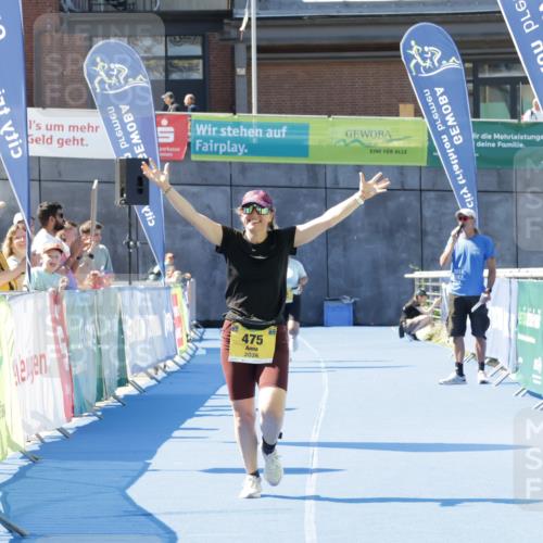 09.08.2026 - GEWOBA Citytriathlon Bremen Yannick Fuchs http://msf.ph/oto/9939986 09.08.2026 11:58:08 Ziel 475 meine-sportfotos.de