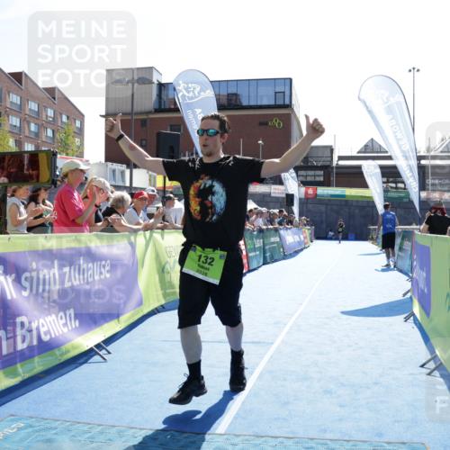 09.08.2026 - GEWOBA Citytriathlon Bremen Yannick Fuchs http://msf.ph/oto/9940010 09.08.2026 15:35:35 Ziel 132, 244 meine-sportfotos.de