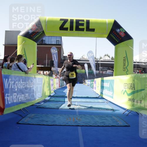 09.08.2026 - GEWOBA Citytriathlon Bremen Yannick Fuchs http://msf.ph/oto/9940036 09.08.2026 12:01:24 Ziel 466 meine-sportfotos.de