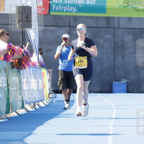 09.08.2026 - GEWOBA Citytriathlon Bremen Yannick Fuchs http://msf.ph/oto/9940042 09.08.2026 12:01:32 Ziel 441 meine-sportfotos.de