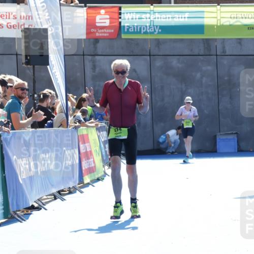 09.08.2026 - GEWOBA Citytriathlon Bremen Yannick Fuchs http://msf.ph/oto/9940096 09.08.2026 15:36:05 Ziel 372, 474 meine-sportfotos.de