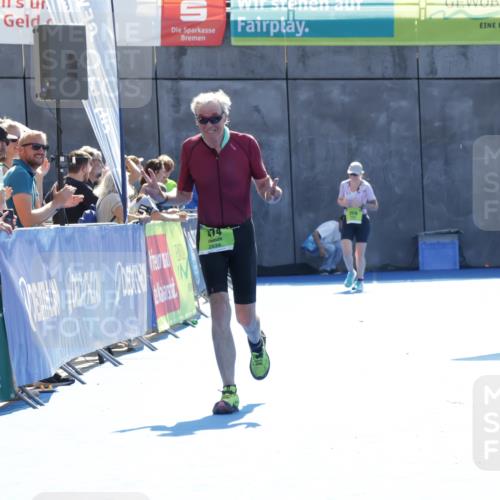 09.08.2026 - GEWOBA Citytriathlon Bremen Yannick Fuchs http://msf.ph/oto/9940097 09.08.2026 15:36:05 Ziel 372, 474 meine-sportfotos.de