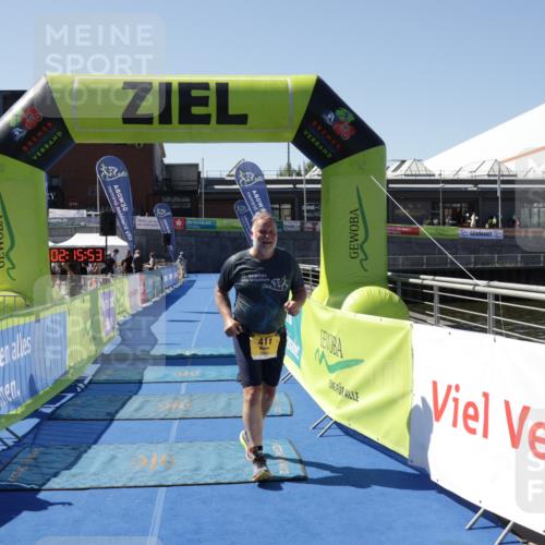 09.08.2026 - GEWOBA Citytriathlon Bremen Yannick Fuchs http://msf.ph/oto/9940109 09.08.2026 12:15:56 Ziel 411 meine-sportfotos.de