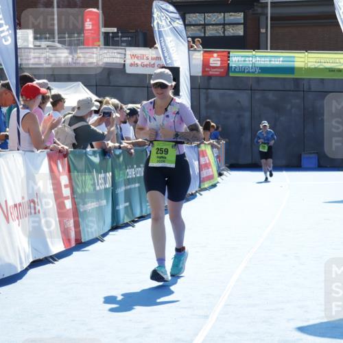 09.08.2026 - GEWOBA Citytriathlon Bremen Yannick Fuchs http://msf.ph/oto/9940137 09.08.2026 15:36:17 Ziel 259 meine-sportfotos.de