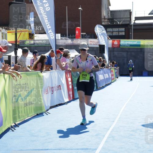 09.08.2026 - GEWOBA Citytriathlon Bremen Yannick Fuchs http://msf.ph/oto/9940140 09.08.2026 15:36:18 Ziel 259 meine-sportfotos.de