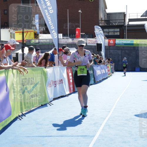 09.08.2026 - GEWOBA Citytriathlon Bremen Yannick Fuchs http://msf.ph/oto/9940142 09.08.2026 15:36:18 Ziel 259 meine-sportfotos.de