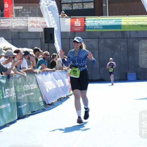 09.08.2026 - GEWOBA Citytriathlon Bremen Yannick Fuchs http://msf.ph/oto/9940158 09.08.2026 15:36:26 Ziel 299 meine-sportfotos.de