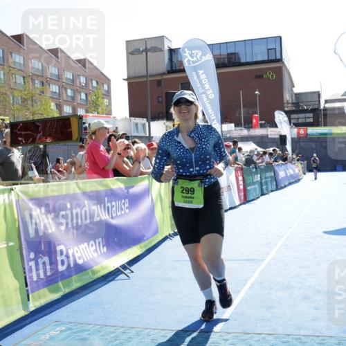 09.08.2026 - GEWOBA Citytriathlon Bremen Yannick Fuchs http://msf.ph/oto/9940181 09.08.2026 15:36:30 Ziel 299 meine-sportfotos.de