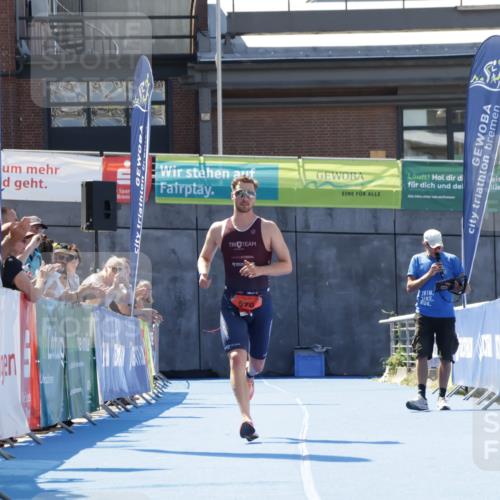 09.08.2026 - GEWOBA Citytriathlon Bremen Yannick Fuchs http://msf.ph/oto/9940193 09.08.2026 13:25:34 Ziel 570 meine-sportfotos.de