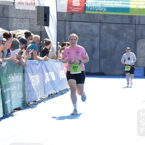 09.08.2026 - GEWOBA Citytriathlon Bremen Yannick Fuchs http://msf.ph/oto/9940202 09.08.2026 15:36:43 Ziel 206, 303 meine-sportfotos.de