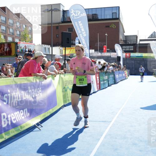 09.08.2026 - GEWOBA Citytriathlon Bremen Yannick Fuchs http://msf.ph/oto/9940215 09.08.2026 15:36:47 Ziel 303 meine-sportfotos.de