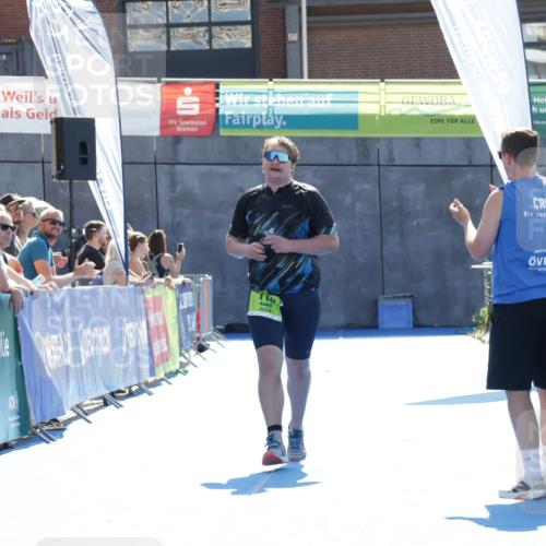 09.08.2026 - GEWOBA Citytriathlon Bremen Yannick Fuchs http://msf.ph/oto/9940258 09.08.2026 15:37:09 Ziel  meine-sportfotos.de