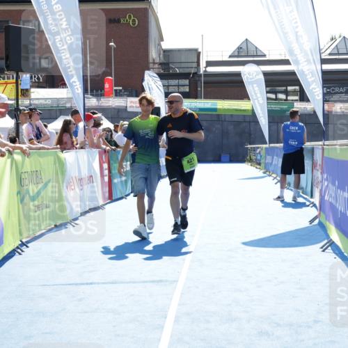 09.08.2026 - GEWOBA Citytriathlon Bremen Yannick Fuchs http://msf.ph/oto/9940292 09.08.2026 15:37:29 Ziel 421 meine-sportfotos.de