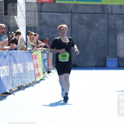 09.08.2026 - GEWOBA Citytriathlon Bremen Yannick Fuchs http://msf.ph/oto/9940333 09.08.2026 15:37:57 Ziel 387, 499 meine-sportfotos.de