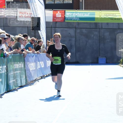 09.08.2026 - GEWOBA Citytriathlon Bremen Yannick Fuchs http://msf.ph/oto/9940337 09.08.2026 15:37:58 Ziel 387, 499 meine-sportfotos.de