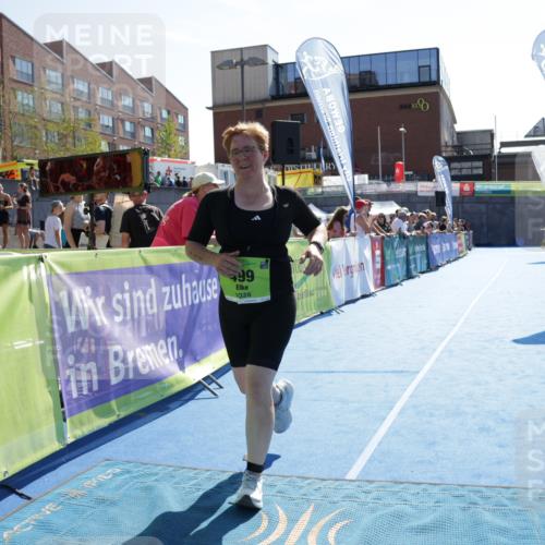 09.08.2026 - GEWOBA Citytriathlon Bremen Yannick Fuchs http://msf.ph/oto/9940343 09.08.2026 15:38:02 Ziel 499 meine-sportfotos.de