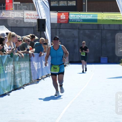 09.08.2026 - GEWOBA Citytriathlon Bremen Yannick Fuchs http://msf.ph/oto/9940358 09.08.2026 15:38:26 Ziel 501 meine-sportfotos.de