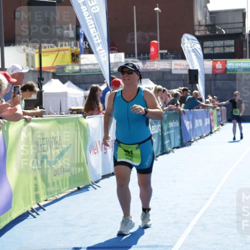 09.08.2026 - GEWOBA Citytriathlon Bremen Yannick Fuchs http://msf.ph/oto/9940367 09.08.2026 15:38:29 Ziel 501 meine-sportfotos.de