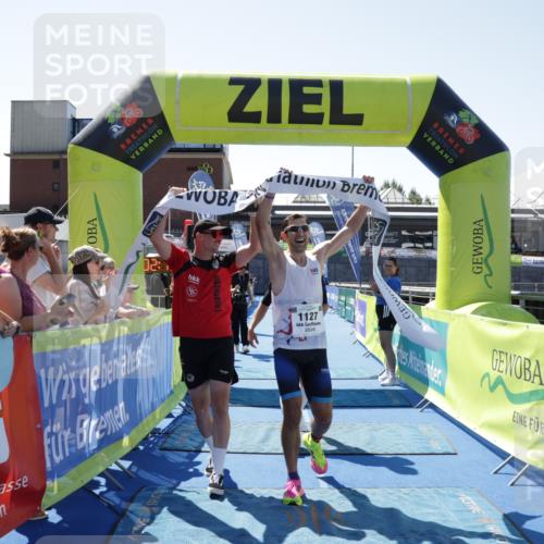 09.08.2026 - GEWOBA Citytriathlon Bremen Yannick Fuchs http://msf.ph/oto/9940369 09.08.2026 13:39:33 Ziel 1127 meine-sportfotos.de