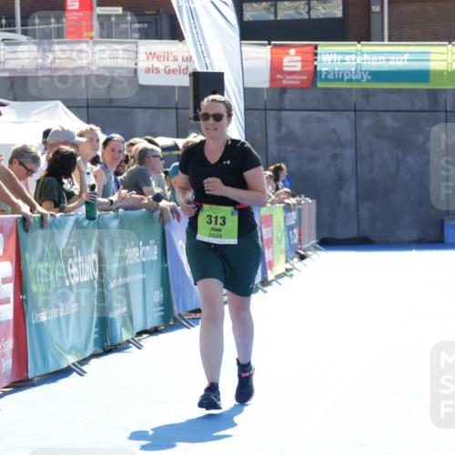 09.08.2026 - GEWOBA Citytriathlon Bremen Yannick Fuchs http://msf.ph/oto/9940378 09.08.2026 15:38:34 Ziel 313, 501 meine-sportfotos.de