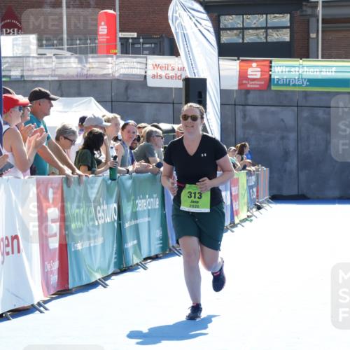 09.08.2026 - GEWOBA Citytriathlon Bremen Yannick Fuchs http://msf.ph/oto/9940380 09.08.2026 15:38:34 Ziel 313, 501 meine-sportfotos.de