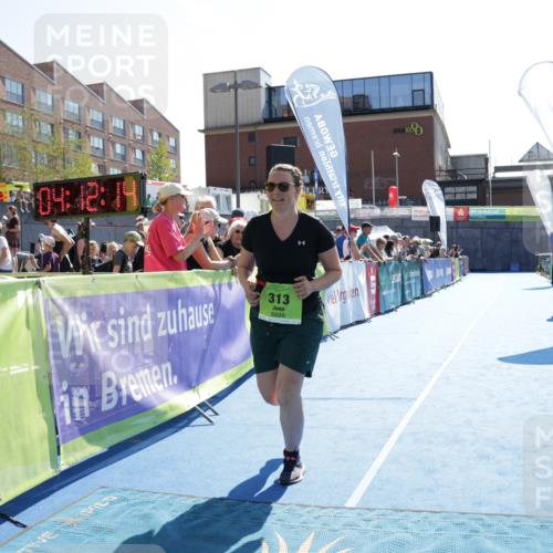 09.08.2026 - GEWOBA Citytriathlon Bremen Yannick Fuchs http://msf.ph/oto/9940392 09.08.2026 15:38:37 Ziel 313 meine-sportfotos.de