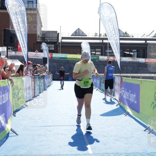 09.08.2026 - GEWOBA Citytriathlon Bremen Yannick Fuchs http://msf.ph/oto/9940432 09.08.2026 15:39:07 Ziel 230 meine-sportfotos.de