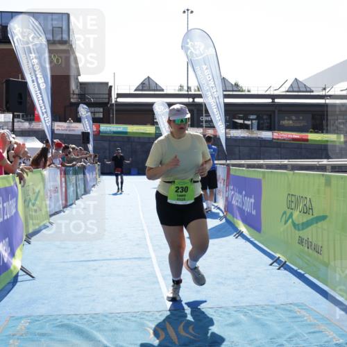 09.08.2026 - GEWOBA Citytriathlon Bremen Yannick Fuchs http://msf.ph/oto/9940434 09.08.2026 15:39:08 Ziel 230 meine-sportfotos.de