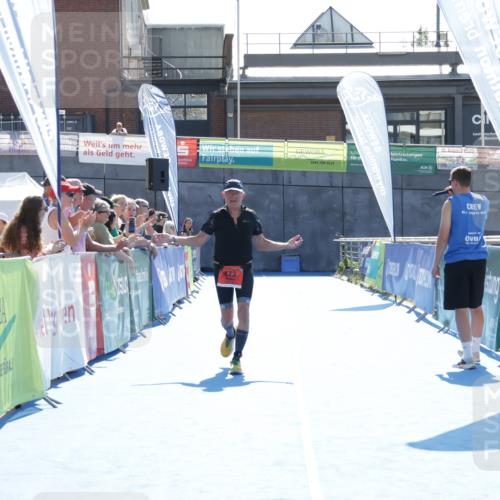 09.08.2026 - GEWOBA Citytriathlon Bremen Yannick Fuchs http://msf.ph/oto/9940441 09.08.2026 15:39:11 Ziel 230, 873 meine-sportfotos.de