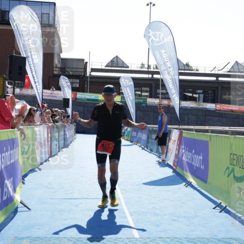 09.08.2026 - GEWOBA Citytriathlon Bremen Yannick Fuchs http://msf.ph/oto/9940444 09.08.2026 15:39:13 Ziel 230, 873 meine-sportfotos.de
