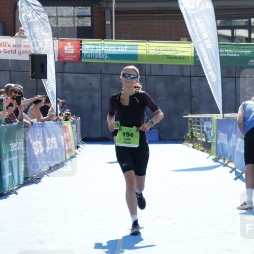 09.08.2026 - GEWOBA Citytriathlon Bremen Yannick Fuchs http://msf.ph/oto/9940478 09.08.2026 15:39:34 Ziel 194, 209 meine-sportfotos.de