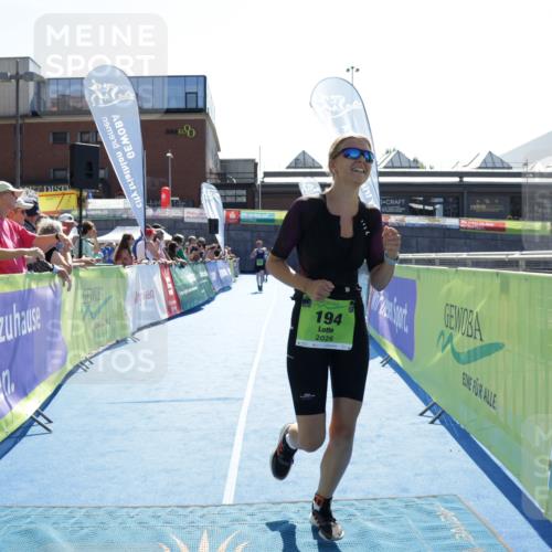 09.08.2026 - GEWOBA Citytriathlon Bremen Yannick Fuchs http://msf.ph/oto/9940487 09.08.2026 15:39:36 Ziel 194 meine-sportfotos.de