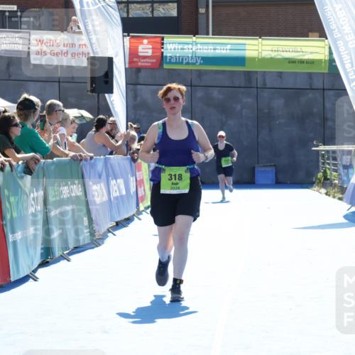 09.08.2026 - GEWOBA Citytriathlon Bremen Yannick Fuchs http://msf.ph/oto/9940496 09.08.2026 15:39:41 Ziel 194, 318 meine-sportfotos.de