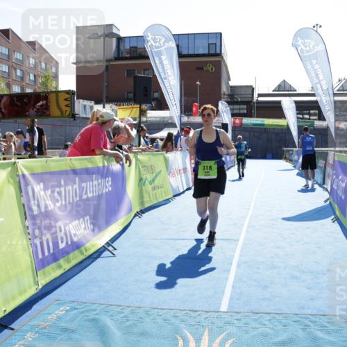 09.08.2026 - GEWOBA Citytriathlon Bremen Yannick Fuchs http://msf.ph/oto/9940508 09.08.2026 15:39:44 Ziel 318 meine-sportfotos.de
