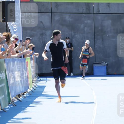 09.08.2026 - GEWOBA Citytriathlon Bremen Yannick Fuchs http://msf.ph/oto/9940511 09.08.2026 13:41:29 Ziel 579 meine-sportfotos.de